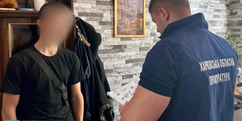 На Харківщині двоє згвалтували підлітка 