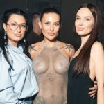Алхім у прозорій сукні шокувала соцсережі