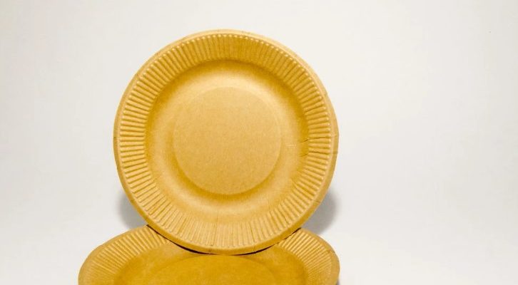 Как контролируют качество бумажных тарелок на фабриках? 