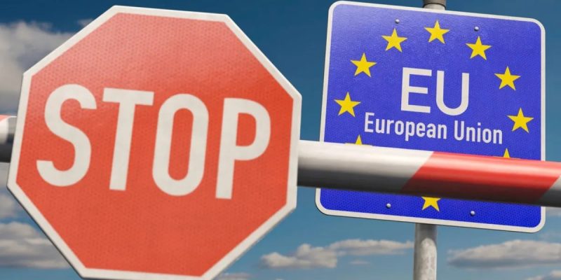 Електронний дозвіл ETIAS: з кінця 2026 року українцям доведеться платити 20 євро, щоб потрапити в ЄС 