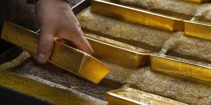 Росія рекордно продає золото: що відбувається з резервами РФ 