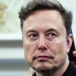 Ілон Маск став першим у світі доларовим трильйонером після IPO SpaceX