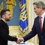 Бессент називав Зеленського образливими словами і відмовляв Трампа від зустрічі – ЗМІ