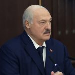Лукашенко вибачився перед Зеленським і заявив, що Білорусь не воюватиме з Україною
