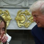 Трамп заявив, що Мелоні «просила фото», прем’єр Італії жорстко відповіла