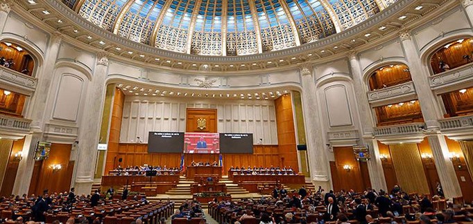 Румунський парламент схвалив ініціативу про об’єднання з Молдовою