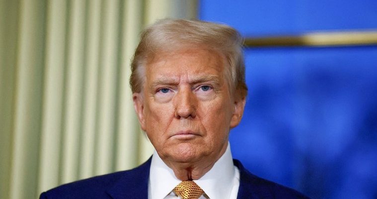 Санкції проти РФ опинилися під загрозою через вимоги Трампа 