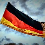 Німеччина заявила про можливу зміну правил прийому для молодих українців