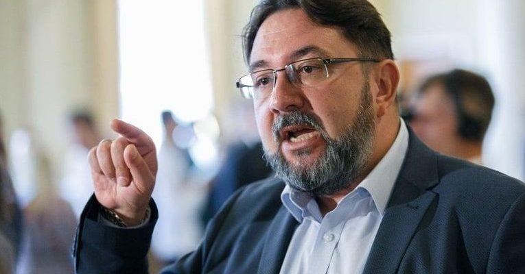 Патураєв подав заяву про складання мандата нардепа 