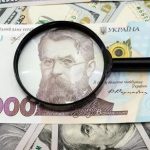 Блокада українських портів може посилити девальвацію гривні