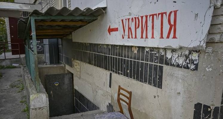 В Україні немає сертифікованих бомбосховищ для населення, заявив експерт 