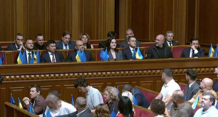 Рада затвердила новий склад Кабміну на чолі із Сергієм Корецьким 