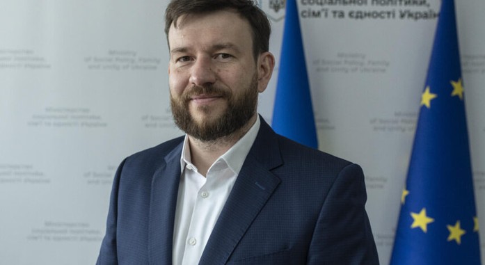 Денис Улютін: біографія та цікаві факти про міністра соцполітики 