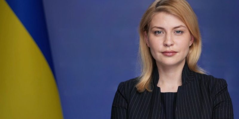 Зеленський звільнив Стефанишину з посади посла у США 