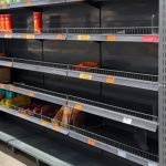 Удари по складах супермаркетів: чи загрожують українцям дефіцит продуктів і зростання цін