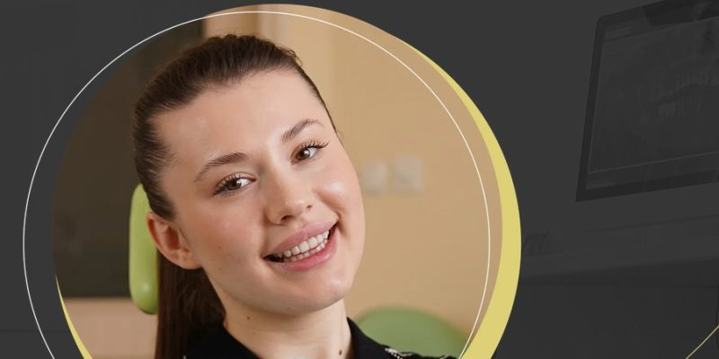 Секрет впевненої мови тіла: як посмішка змінює наше сприйняття світу та кар’єру 