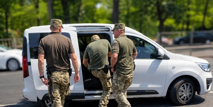 ТЦК не мають права затримувати людей під час тривоги 