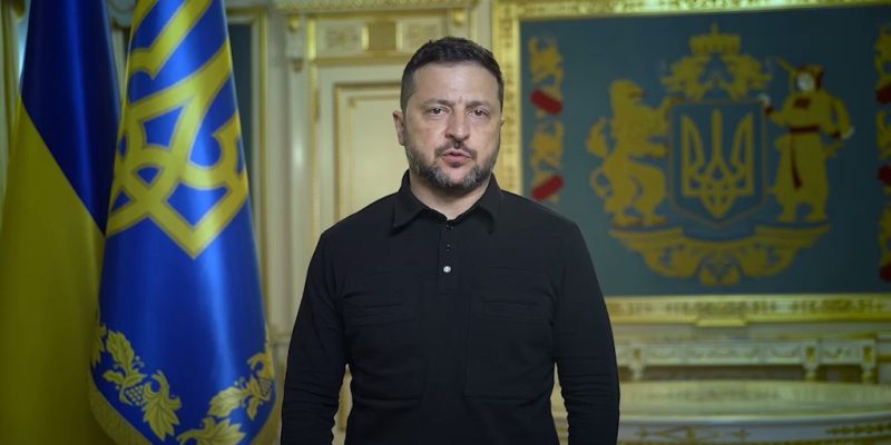 Зеленський попередив про небезпеку польотів над РФ