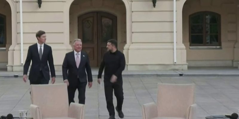 Зеленський заявив, що у війні вже не може бути переможців