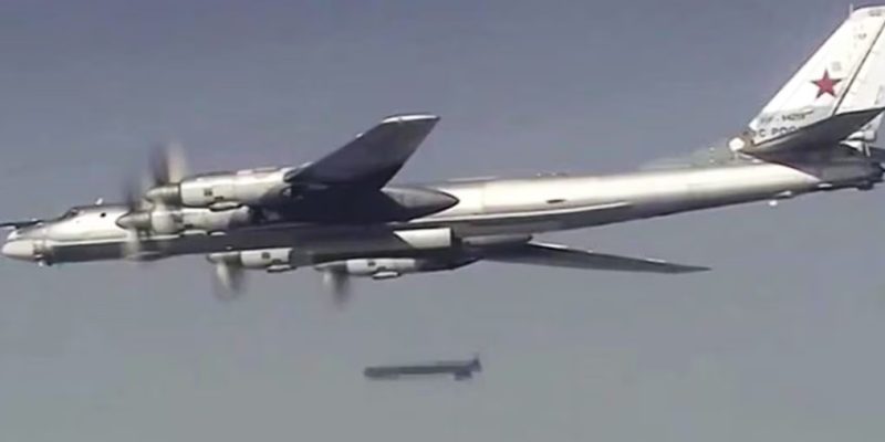 У РФ розбився ракетоносець Ту-95