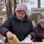 В Олешках оголосили режим припинення вогню для гуманітарної місії